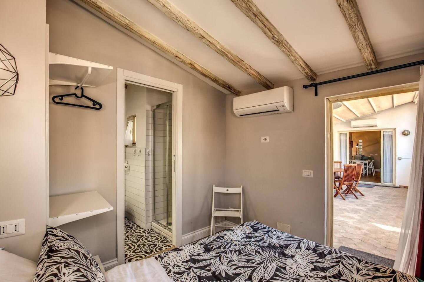 Attic With Terrace By Trevi Fountain Apartment Рим Екстериор снимка