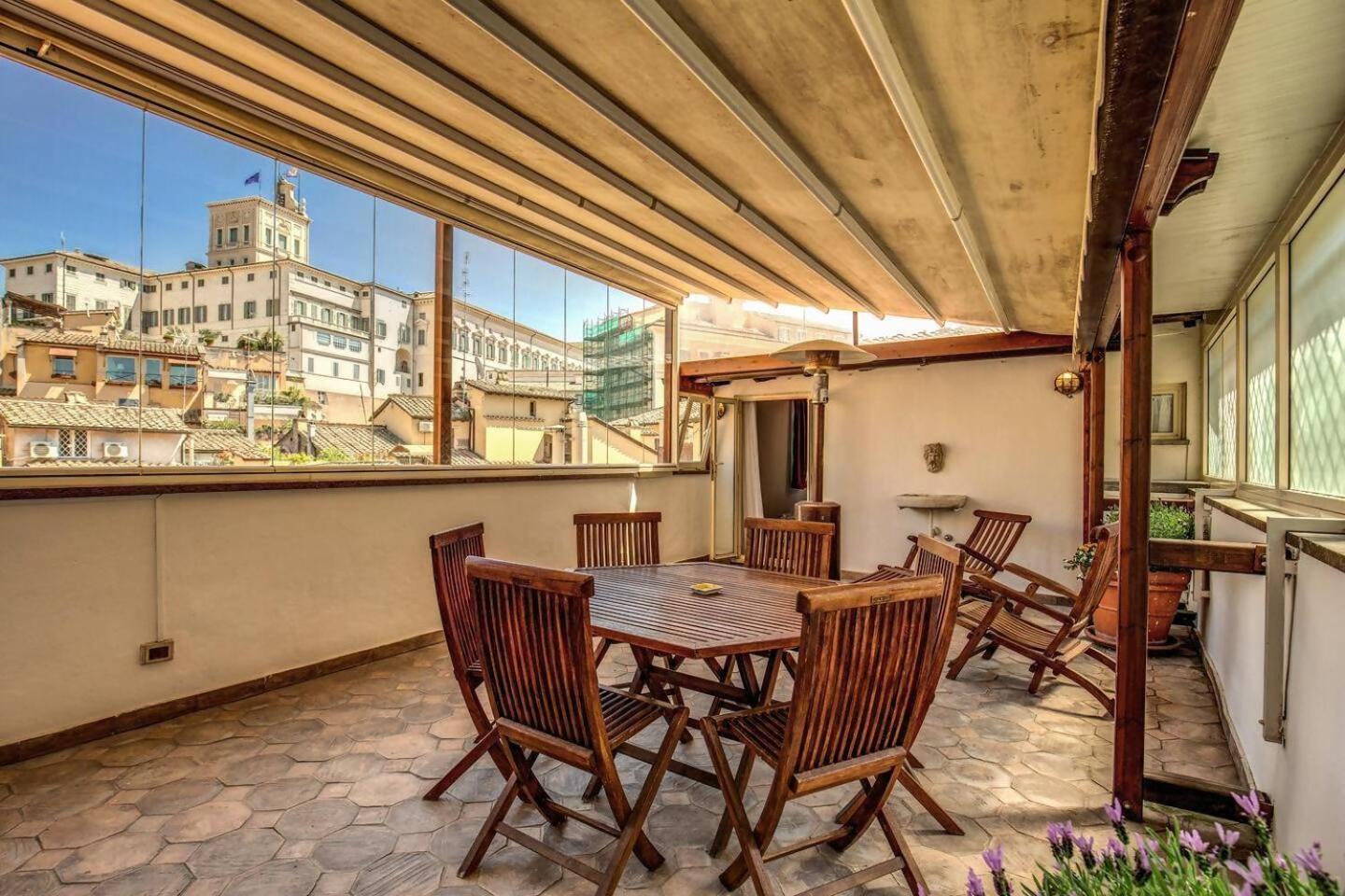 Attic With Terrace By Trevi Fountain Apartment Рим Екстериор снимка